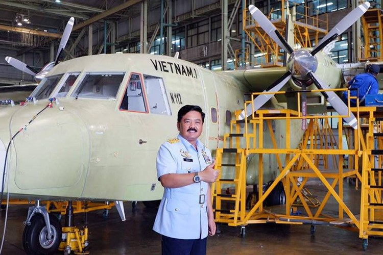 Indonesia hoàn tất việc chuyển giao hai máy bay NC-212i cho Việt Nam